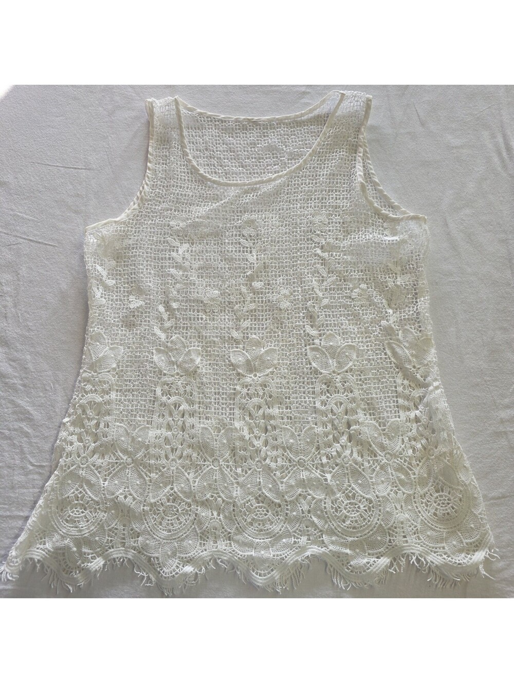 Boho White Crochet Lace Mesh Tank Top 🤍 Medium